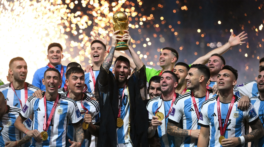 Kevät tuo uudet jännitykset – Näistä jalkapallo puhuu juuri nyt