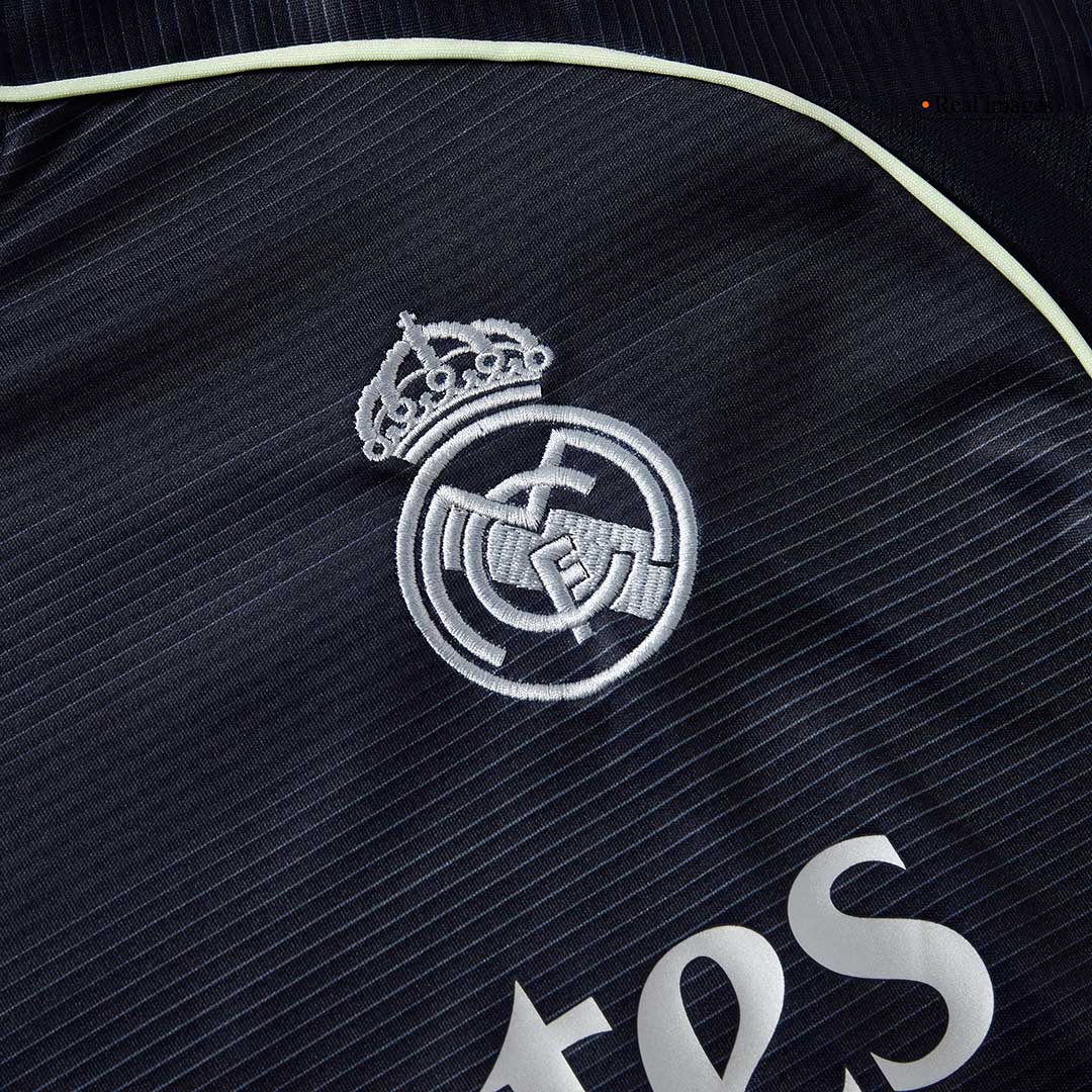 Real Madrid 2025/26 Vieras Pelipaita Miesten HUIJSEN #24 [PREMIUM]