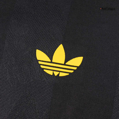 Manchester United 2025/26 Kolmas Pelipaita Miesten