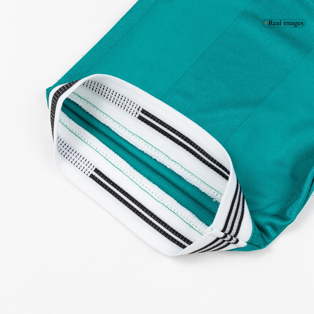 Liverpool 2025/26 Kolmas Pelipaita (Player Version) Miesten