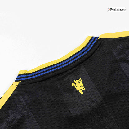 Manchester United 2025/26 Kolmas Lasten täydellinen peliasu