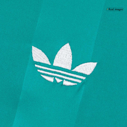 Liverpool 2025/26 Kolmas Pelipaita Miesten ISAK #9