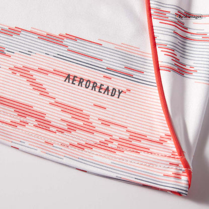 Bayern Munich 2025/26 Vieras Pelipaitasetti Miesten