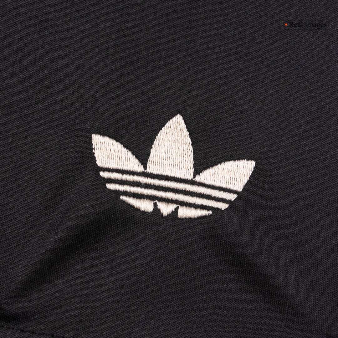 Bayern Munich 2025/26 Kolmas Pelipaitasetti Lasten