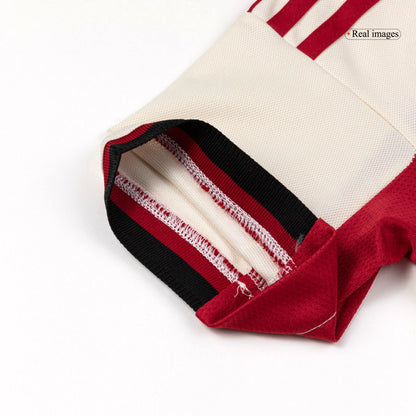 Liverpool 2025/26 Vieras Lasten täydellinen peliasu