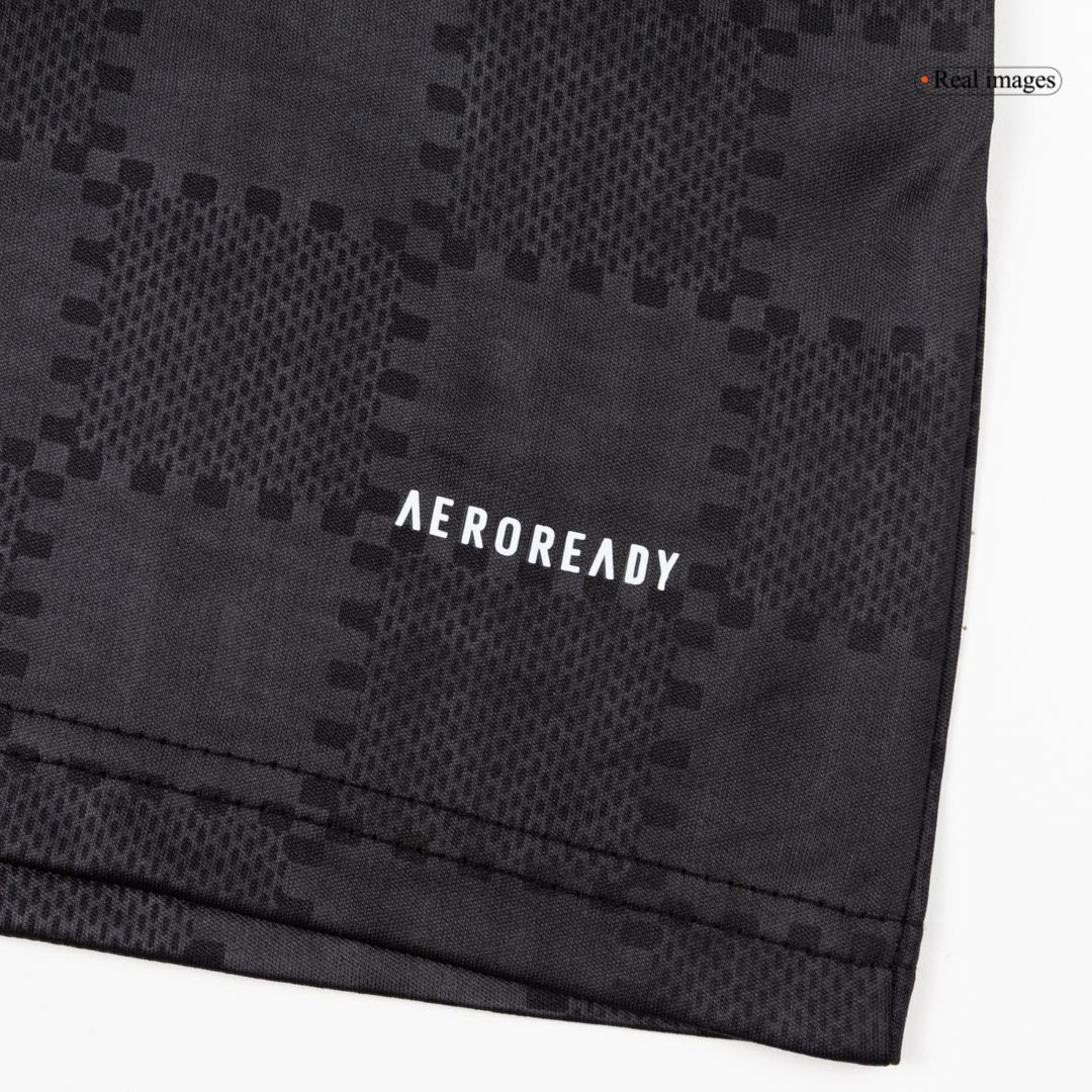 Bayern Munich 2025/26 Kolmas Pelipaitasetti Lasten