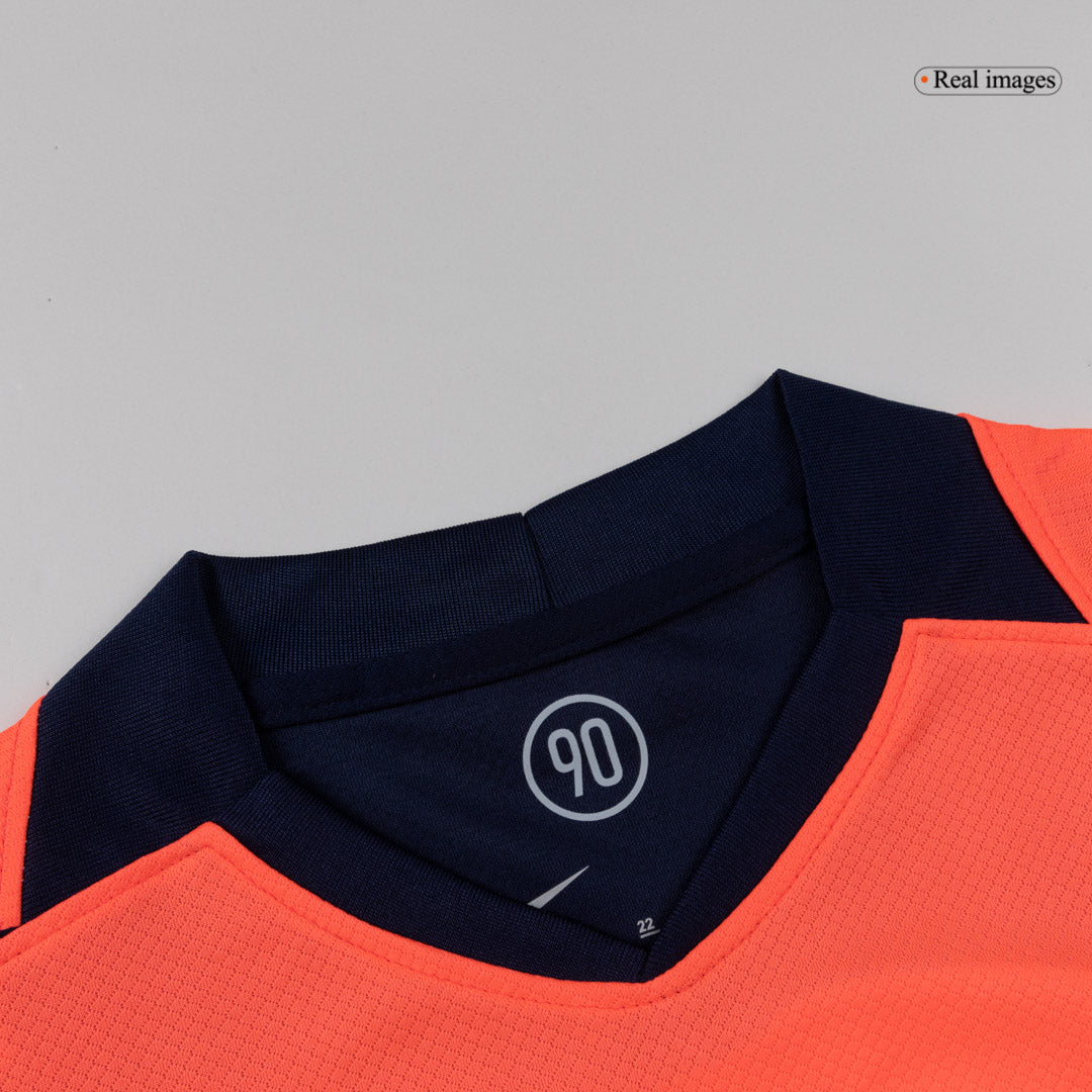 Barcelona 2025/26 Kolmas Lasten täydellinen peliasu