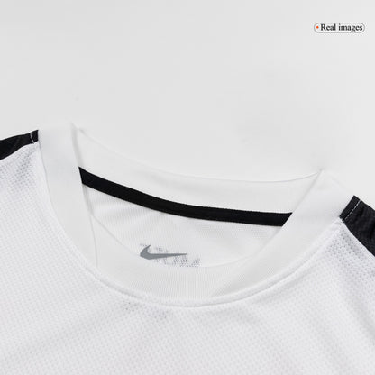 Manchester United 2010/11 Vieras Retro-pelipaita Miesten