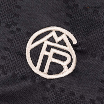 Bayern Munich 2025/26 Kolmas Pelipaitasetti Lasten