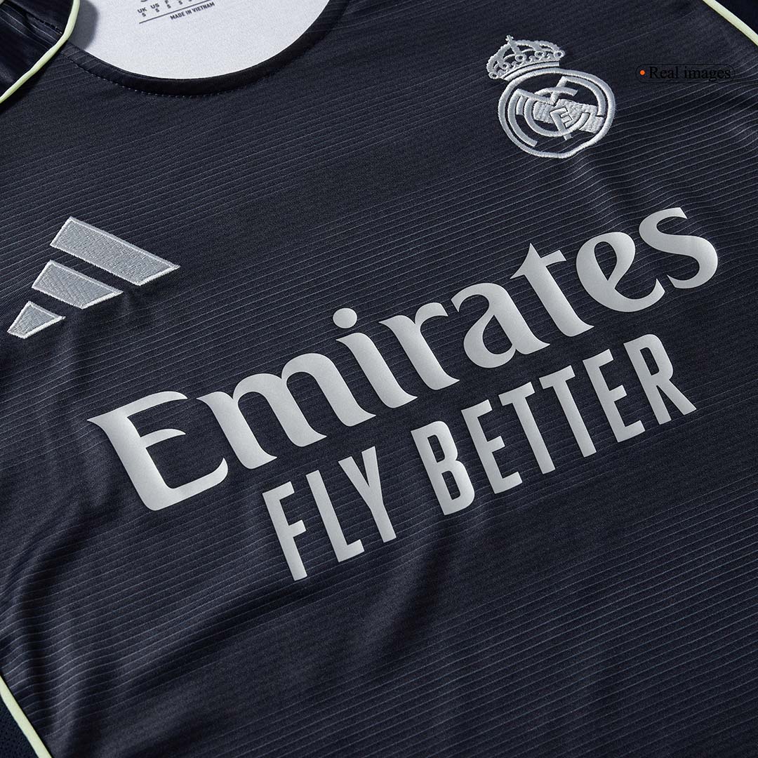 Real Madrid 2025/26 Vieras Pelipaita Miesten HUIJSEN #24 [PREMIUM]