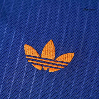 Newcastle United 2025/26 Kolmas Pelipaita Miesten