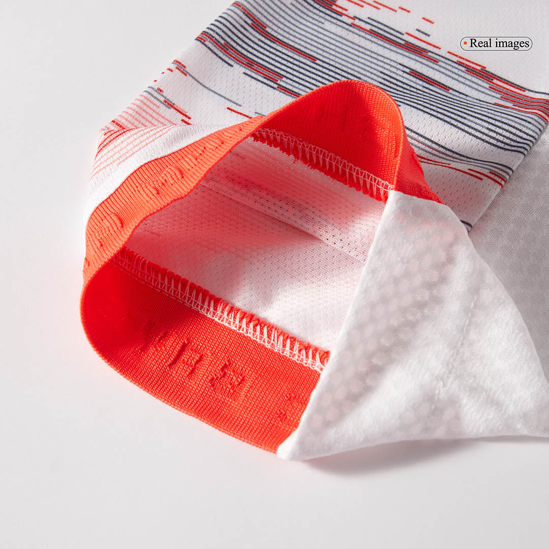 Bayern Munich 2025/26 Vieras Pelipaita (Player Version) Miesten